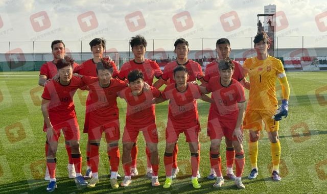 乐鱼-直击国足热身乌兹别克斯坦 末节连续丢球2比2言和